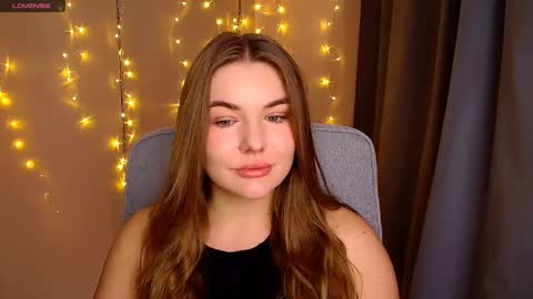 mia_lemm online show from 10-06-25, 07:39