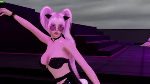 Mia online show from 12-14-24, 07:40