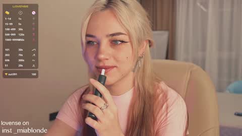 mia_milagros online show from 01-08-25, 03:19