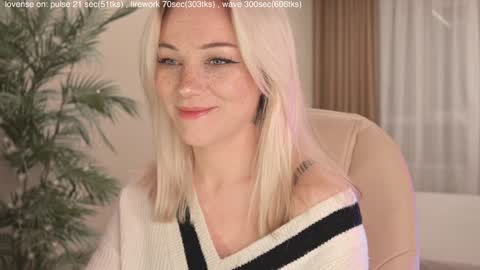 mia_milagros online show from 11-24-25, 12:10