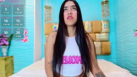 mia montess online show from 10-18-25, 12:39