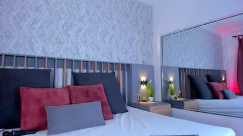 MIa online show from 02-12-25, 04:22