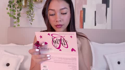 mia_oconner online show from 01-07-25, 04:05