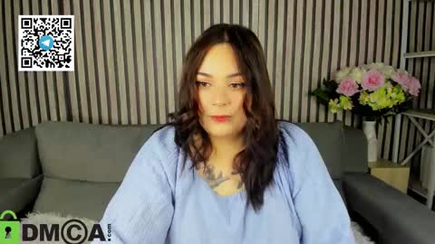 Mia online show from 10-16-25, 01:06