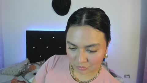 Mia Roux online show from 03-05-26, 05:25