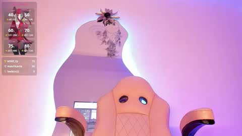 Snapshot of mia_royal chatting on 11-15-25, 06:22 mia_royal online show from 11-15-25, 06:22