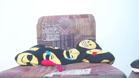 Cintia Rodriguez online show from 03-06-25, 12:54