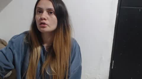 Mia Sepulveda online show from 01-20-25, 03:48