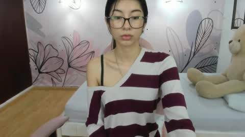 Snapshot of mia_vanucci chatting on 01-29-25, 03:12 Mia Vanucci online show from 01-29-25, 03:12