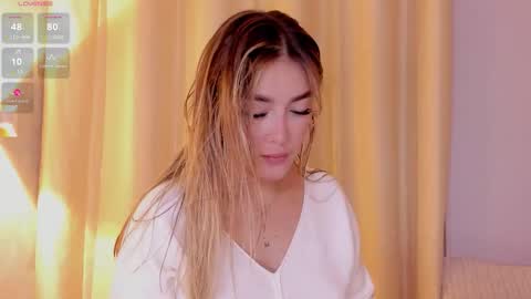 Snapshot of mia_white11 chatting on 02-19-26, 12:56 Mia White online show from 02-19-26, 12:56