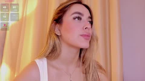 Snapshot of mia_white11 chatting on 02-25-26, 01:21 Mia White online show from 02-25-26, 01:21