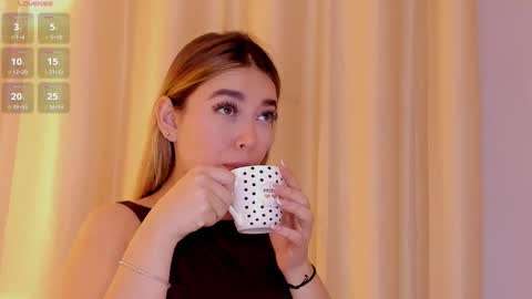 Snapshot of mia_white11 chatting on 02-26-26, 01:10 Mia White online show from 02-26-26, 01:10