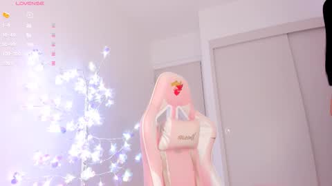     online show from 12-17-25, 01:00