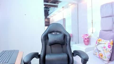 Snapshot of miaa_diamondd chatting on 03-02-26, 10:38 miaa_diamondd online show from 03-02-26, 10:38