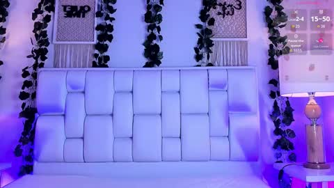 Mia online show from 02-11-26, 11:37