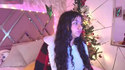 miaa_smiith1 online show from 12-22-24, 11:33