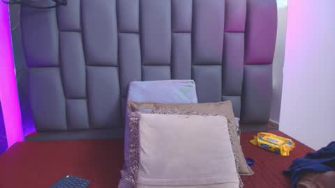 Mia online show from 01-06-26, 12:09