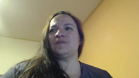 Snapshot of miaabrownn chatting on 02-11-25, 12:49 MIA online show from 02-11-25, 12:49