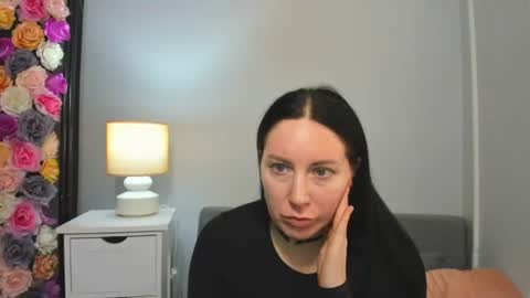 Snapshot of miaalluring chatting on 02-20-26, 01:33 Mia online show from 02-20-26, 01:33