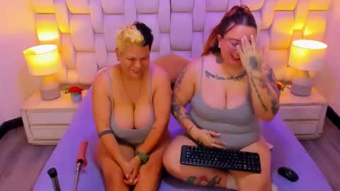 mia red hair molly short hair online show from 12-02-25, 01:44