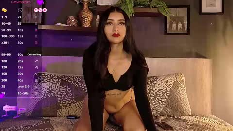 Snapshot of miaareed chatting on 09-26-25, 05:06 MIA online show from 09-26-25, 05:06