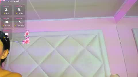 Snapshot of miaasmiith_ chatting on 02-17-26, 10:34 Alexandra online show from 02-17-26, 10:34