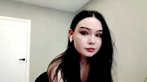 Snapshot of miaaster chatting on 03-03-26, 07:36 Mia online show from 03-03-26, 07:36