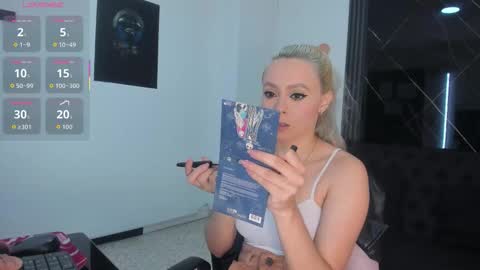 MiaCarper online show from 02-13-26, 09:44