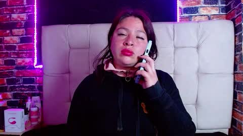 miadoll303av online show from 12-19-25, 11:39