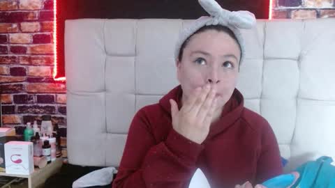 miadoll303av online show from 12-22-25, 11:07