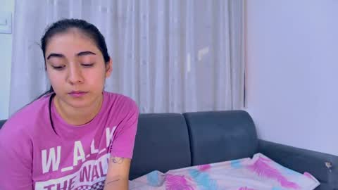 Snapshot of miaftmax chatting on 09-18-25, 02:52 MiaFTMaX online show from 09-18-25, 02:52