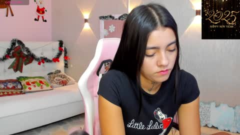 Mia Gomez online show from 01-04-25, 01:21