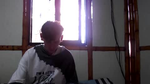 Mia  Sam online show from 10-21-25, 06:41