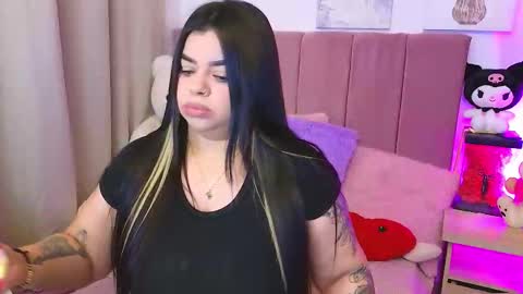 Miah Joness online show from 10-13-25, 01:38