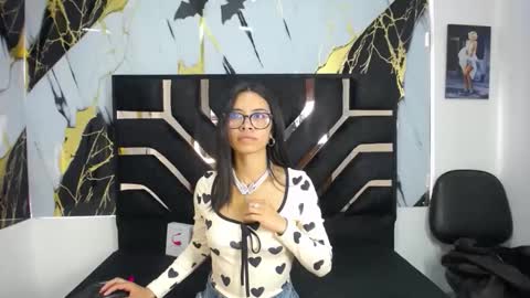 miahotcs online show from 02-10-26, 02:10