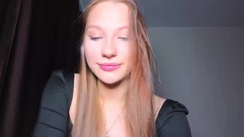 milanaaaa online show from 02-12-25, 09:54