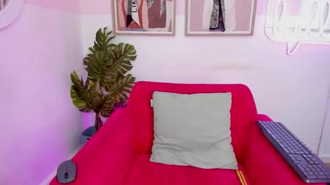 Mia Khalifa online show from 11-29-25, 03:53