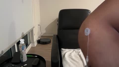 Snapshot of miamifit chatting on 11-03-25, 01:40 miamifit online show from 11-03-25, 01:40