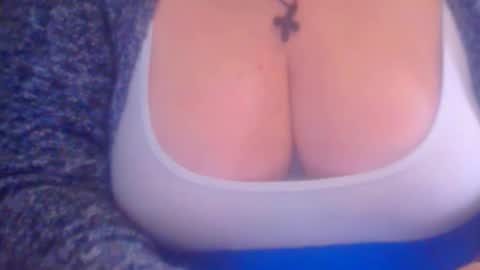 maya online show from 02-23-25, 11:22