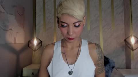 Mia Morgann online show from 12-29-24, 08:37