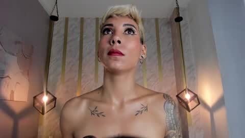 Mia Morgann online show from 12-30-24, 05:44