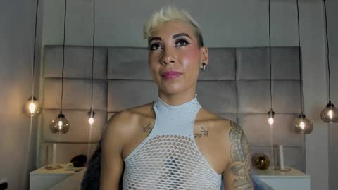 Mia Morgann online show from 02-12-25, 02:21