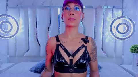 Mia Morgann online show from 09-09-25, 02:05