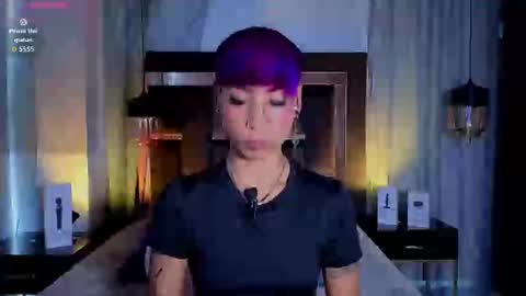 Mia Morgann online show from 09-10-25, 01:44