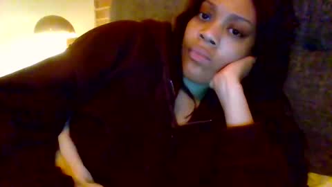 MiaMuffn online show from 10-10-25, 06:23