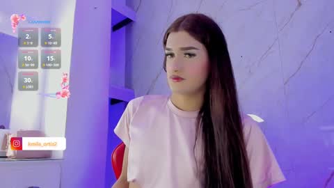 miapink_ofi_ online show from 09-09-25, 10:20