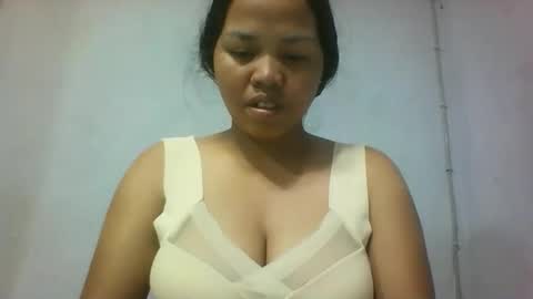 Snapshot of miarii chatting on 12-01-25, 02:33 miarii online show from 12-01-25, 02:33