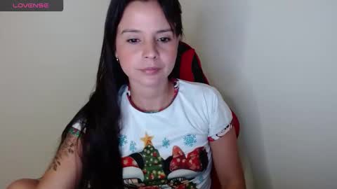 miarobinn_ online show from 10-04-25, 10:57