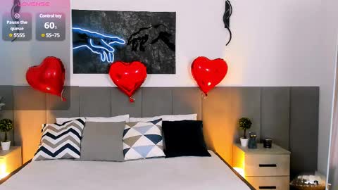 miarommano online show from 02-17-25, 05:25