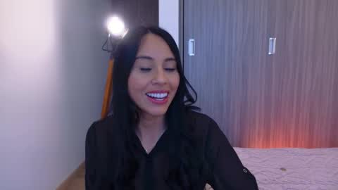 Snapshot of miarouss3 chatting on 11-04-25, 01:32 My name is Mia Please say hello I like to chat with you. If you have requests or dirty talk please use tip online show from 11-04-25, 01:32